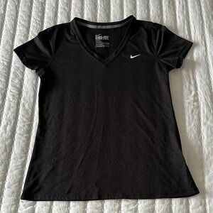 Nike Pro Dri Fit T Shirt Womens Medium Black V Neck Swoosh Gym Training Running